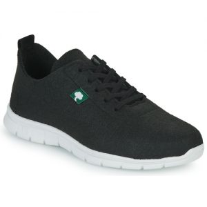 Dream In Green Footwear At 40% Off Discount